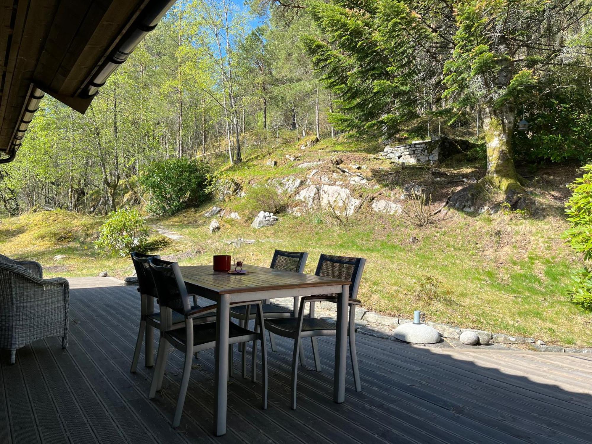 Vila Bosdalhuset Lavik  Exteriér fotografie